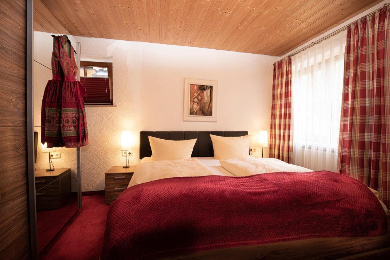 Hotel-Gasthof Der Wiesengrund บาดฮินเดลัง ภายนอก รูปภาพ