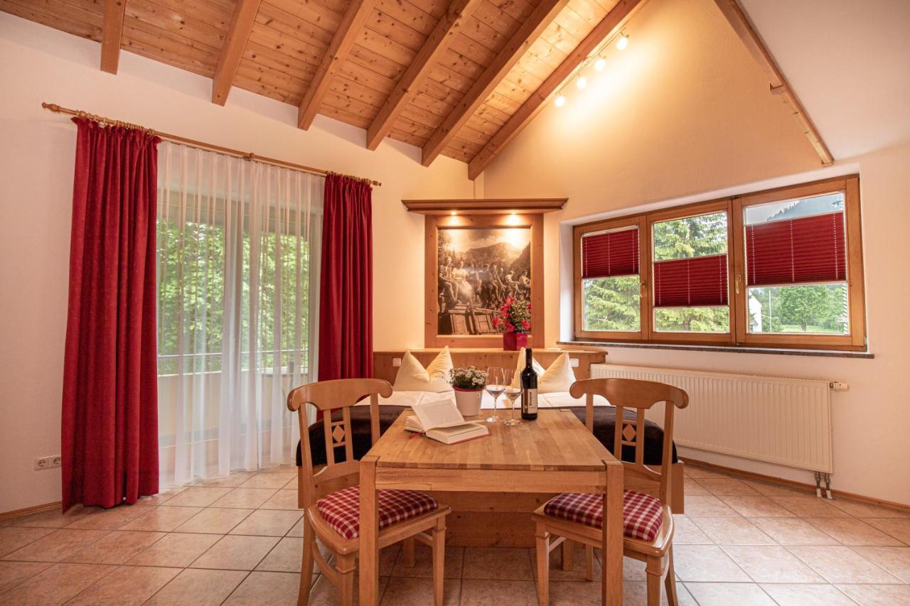 Hotel-Gasthof Der Wiesengrund บาดฮินเดลัง ภายนอก รูปภาพ