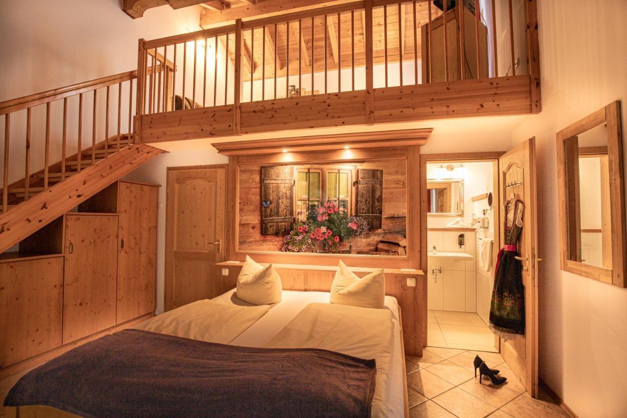 Hotel-Gasthof Der Wiesengrund บาดฮินเดลัง ภายนอก รูปภาพ