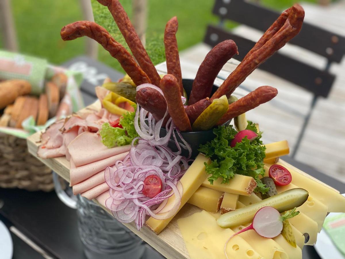 Hotel-Gasthof Der Wiesengrund บาดฮินเดลัง ภายนอก รูปภาพ