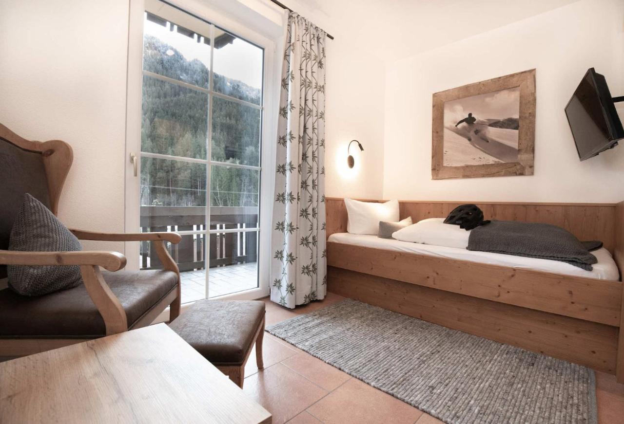 Hotel-Gasthof Der Wiesengrund บาดฮินเดลัง ภายนอก รูปภาพ